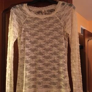 White lace long sleeve shirt